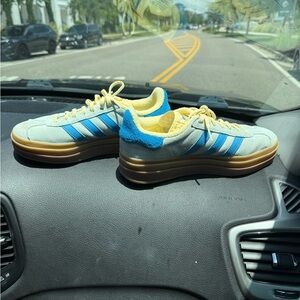Adidas Womans Blue and Yellow Gazelle